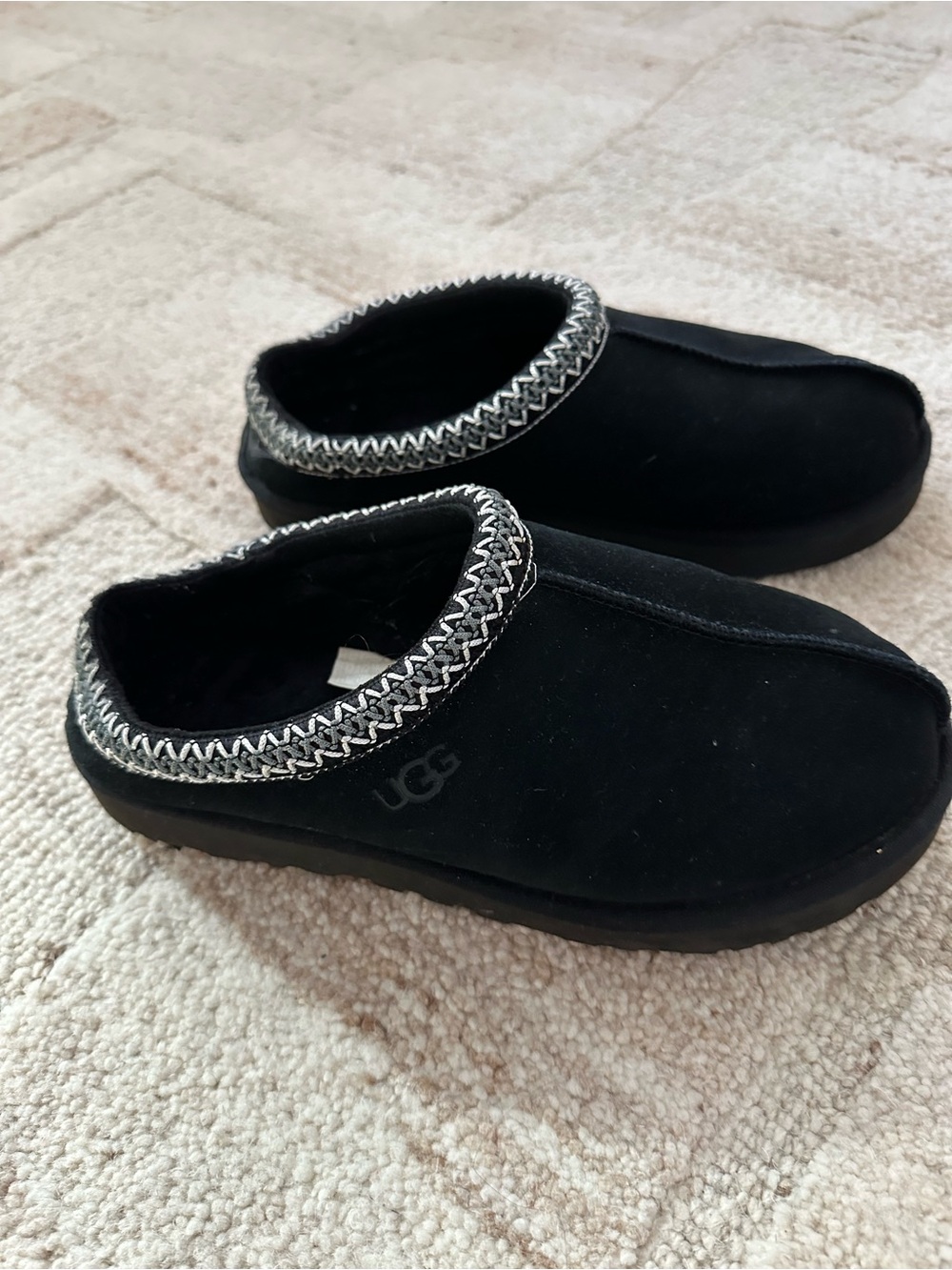 UGG Women’s Tasman Black